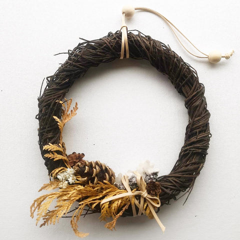 Woven Scotch Broom Crystal Wreath - Crystal Detail